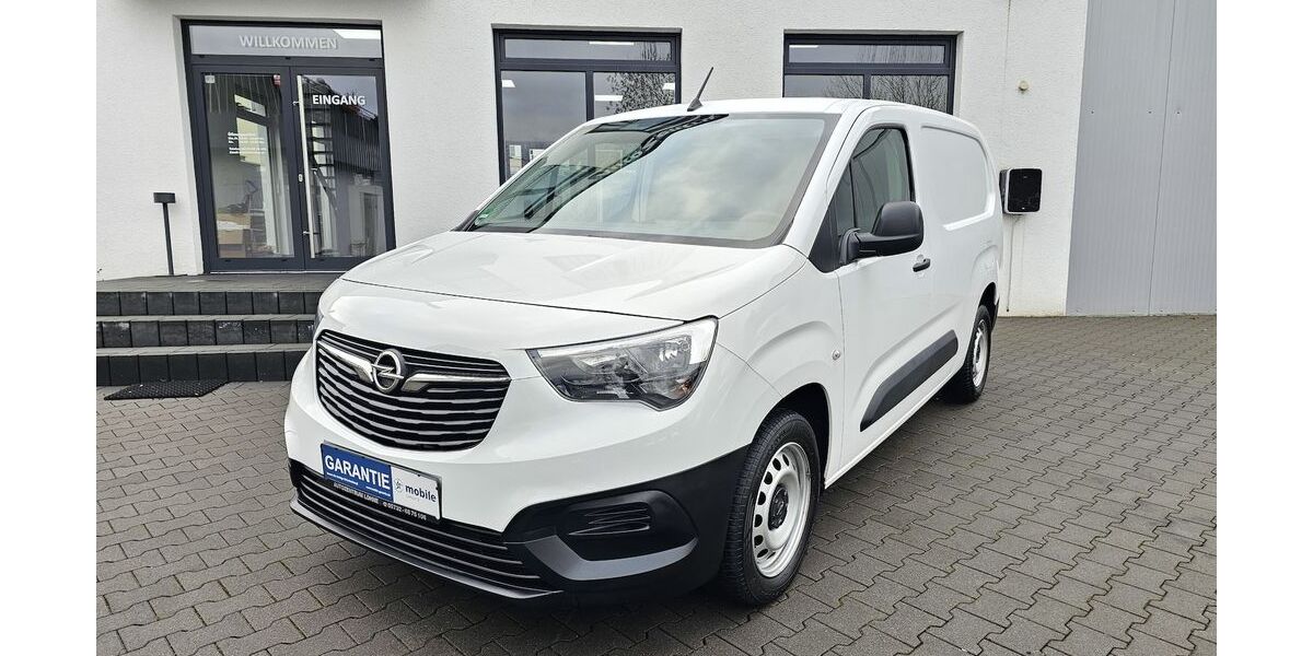 Opel Combo 104.645 km 12.990 &euro; Löhne 32584