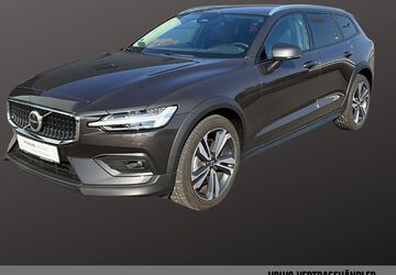 Volvo V60 Cross Country 17.338 km 43.750 &euro; Lübbecke 32312