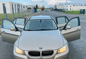 BMW 318 210.000 km 5.000 &euro; Lübbecke 32312