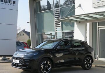VW T-Roc 1.482 km 35.940 &euro; Petershagen 32469