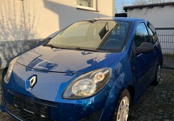Renault Twingo 185.500 km 1.750 &euro; Löhne 32584