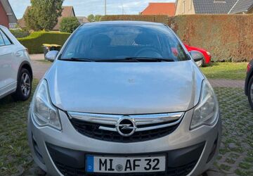 Opel Corsa 181.000 km 2.799 &euro; Minden 32427