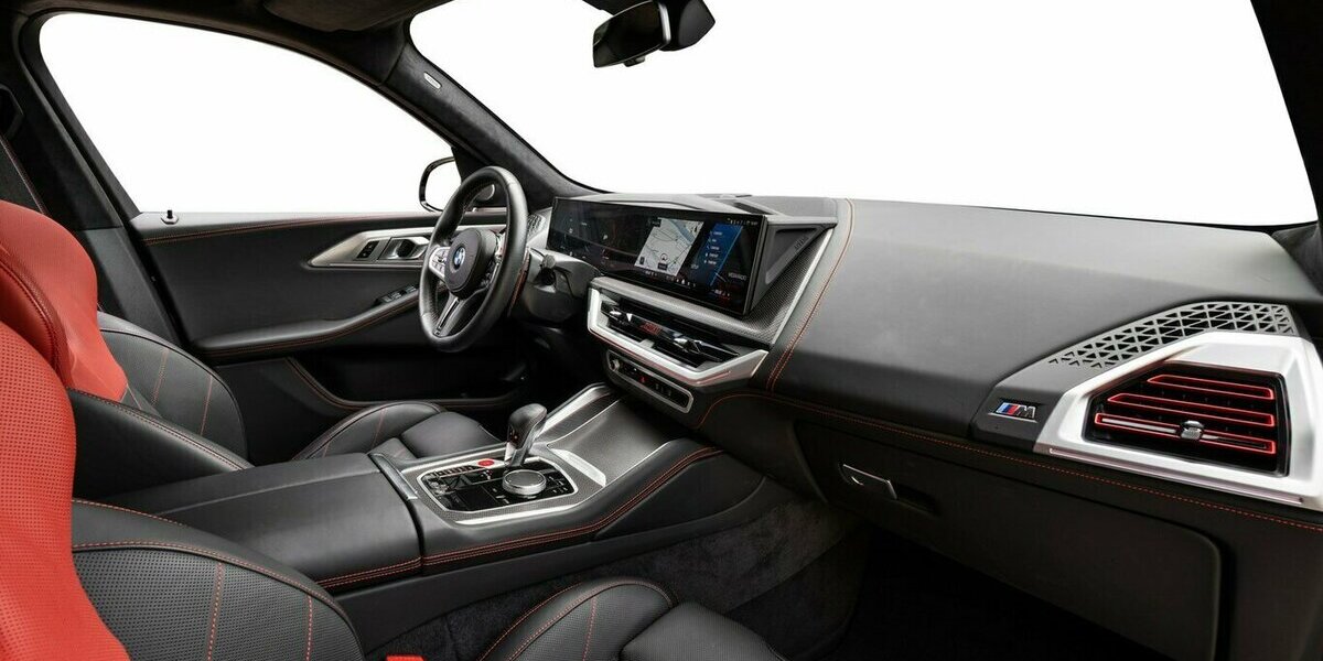 BMW XM Label - DrivAssProf ParkAss - Label Red Label 11.000 km 129.710 &euro; Minden 32423