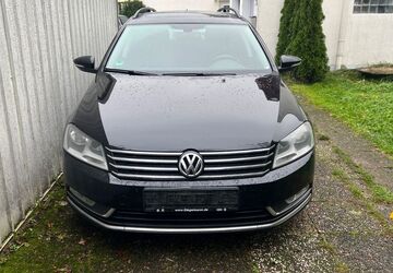 VW Passat Variant 359.000 km 4.800 &euro; Bad Salzuflen 32107