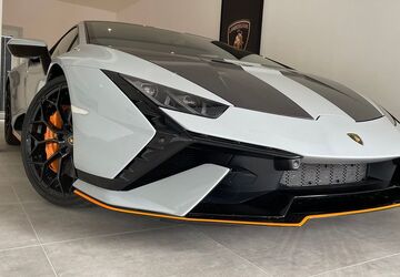 Lamborghini Huracán 9.700 km 267.000 &euro; Hille 32479