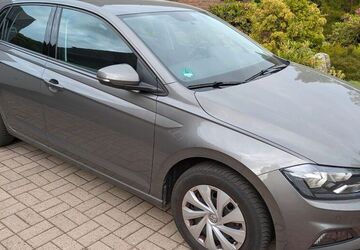 VW Polo 22.000 km 13.900 &euro; Minden 32429