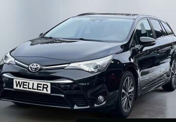 Toyota Avensis 118.320 km 16.349 &euro; Herford 32049