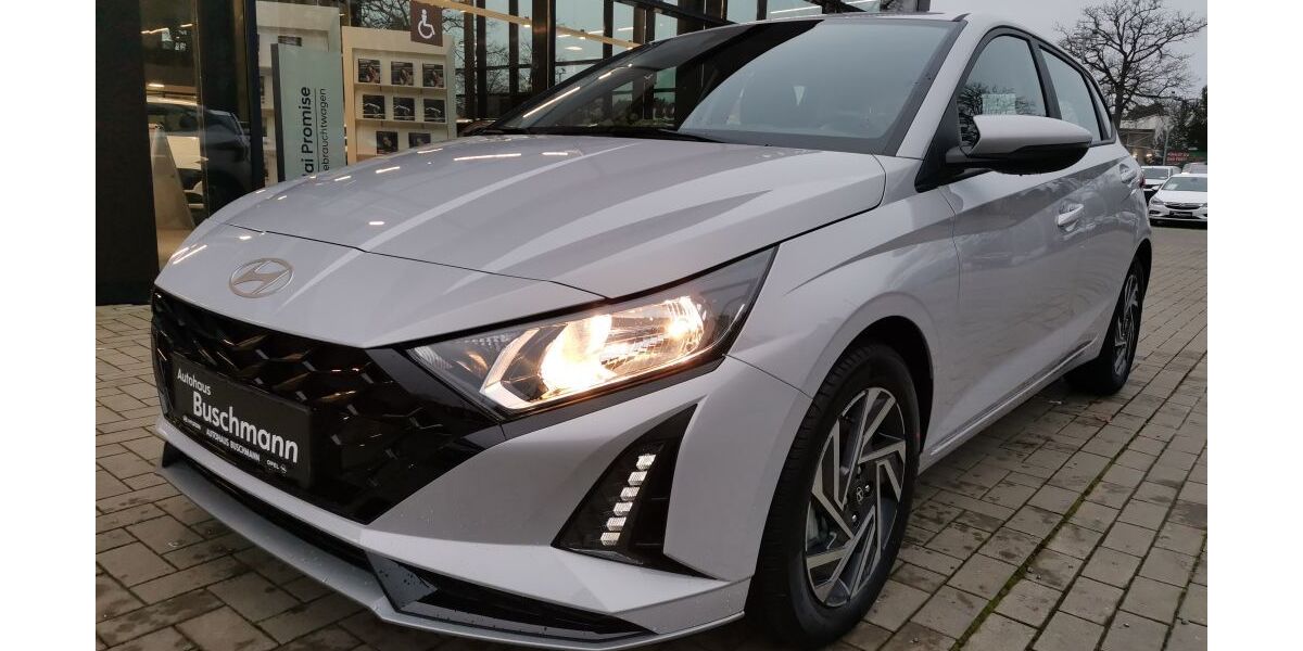 Hyundai i20 10.600 km 20.490 &euro; Espelkamp 32339