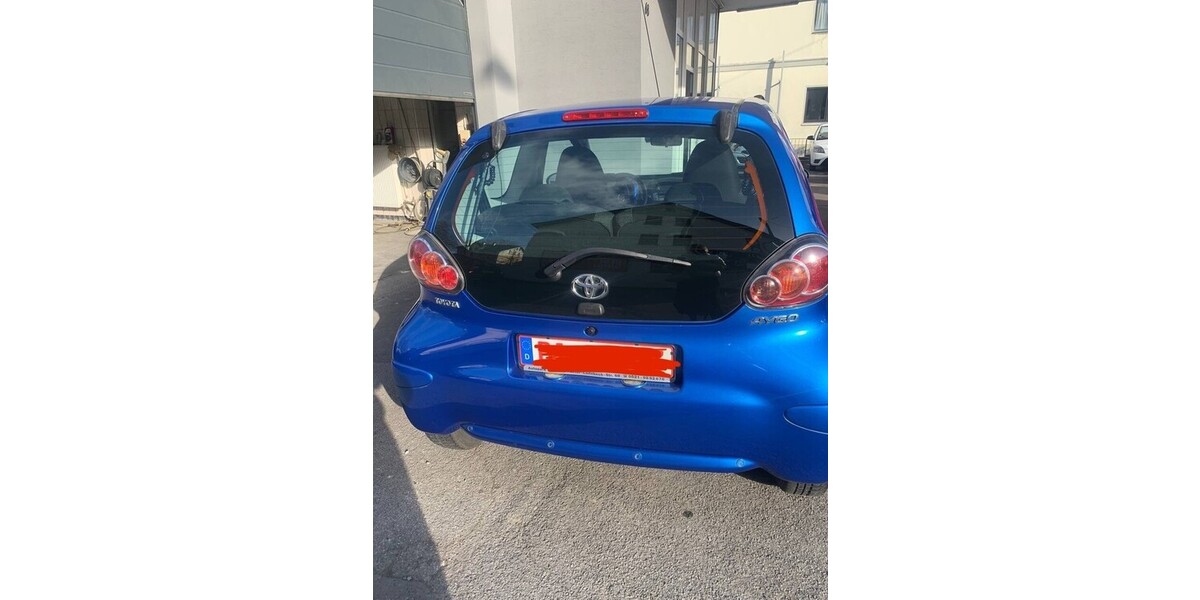 Toyota Aygo 131.000 km 4.650 &euro; Löhne 32584