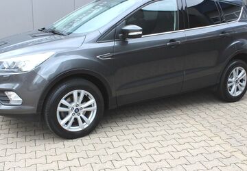 Ford Kuga 140.000 km 10.500 &euro; Bad Salzuflen 32107