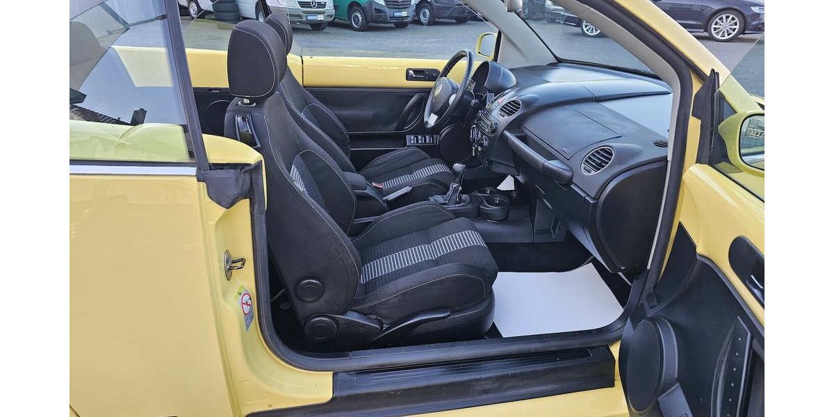 VW New Beetle 1.9 TDI United Sport AUS 1.HAND 255.857 km 3.990 &euro; Löhne 32584