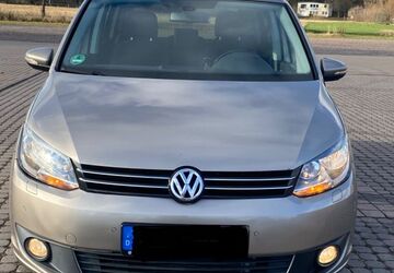 VW Touran 237.500 km 7.700 &euro; Porta westfalica 32457