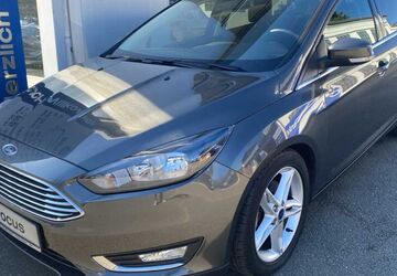 Ford Focus 70.780 km 13.695 &euro; Petershagen 32469