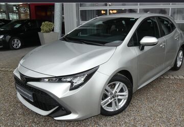 Toyota Corolla 74.300 km 15.550 &euro; Warmsen 31606