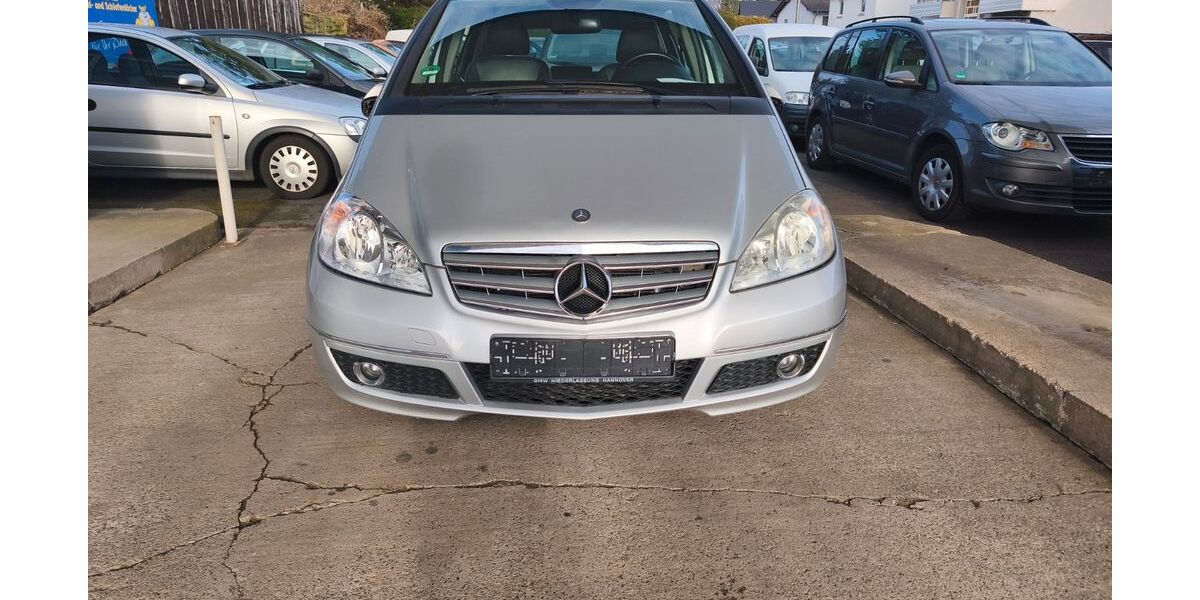 Mercedes-Benz A 180 207.845 km 4.990 &euro; Minden 32425