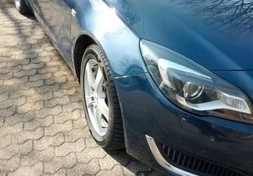 Opel Insignia 238.000 km 4.200 &euro; Herford 32049