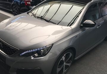 Peugeot 308 46.000 km 18.990 &euro; Minden 32425