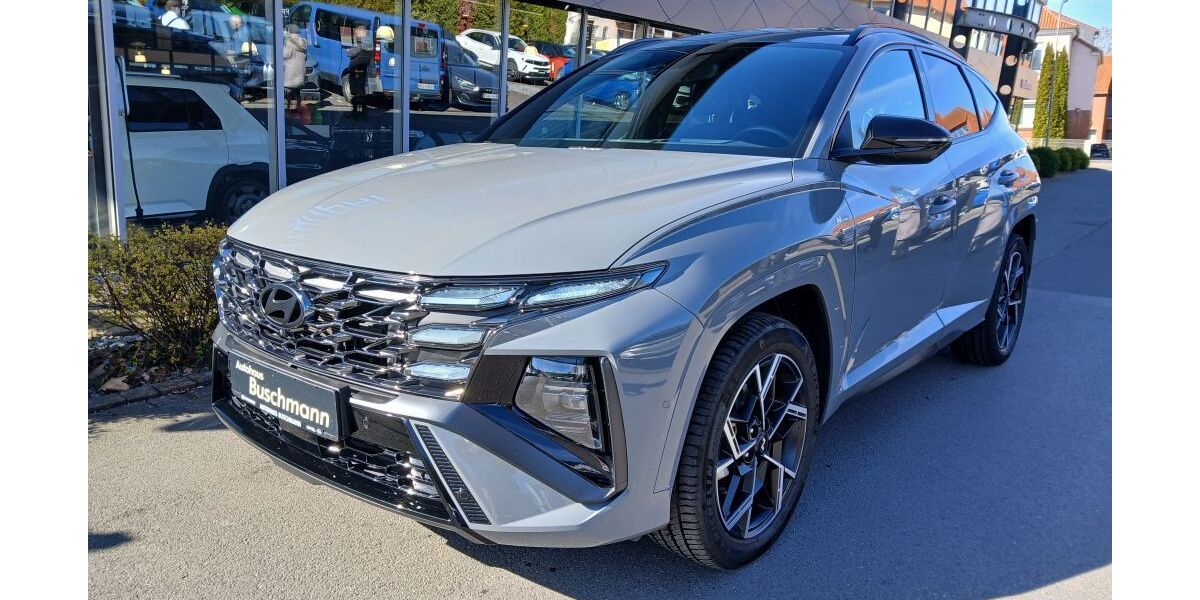 Hyundai TUCSON 18.770 km 33.490 &euro; Herford 32049