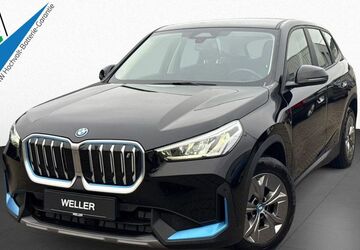 BMW iX1 27.223 km 31.950 &euro; Bad Oeynhausen 32547