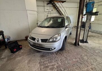 Renault Scenic 130.000 km 2.000 &euro; Porta Westfalica 32457
