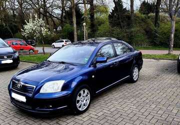 Toyota Avensis 132.000 km 4.200 &euro; Espelkamp 32339