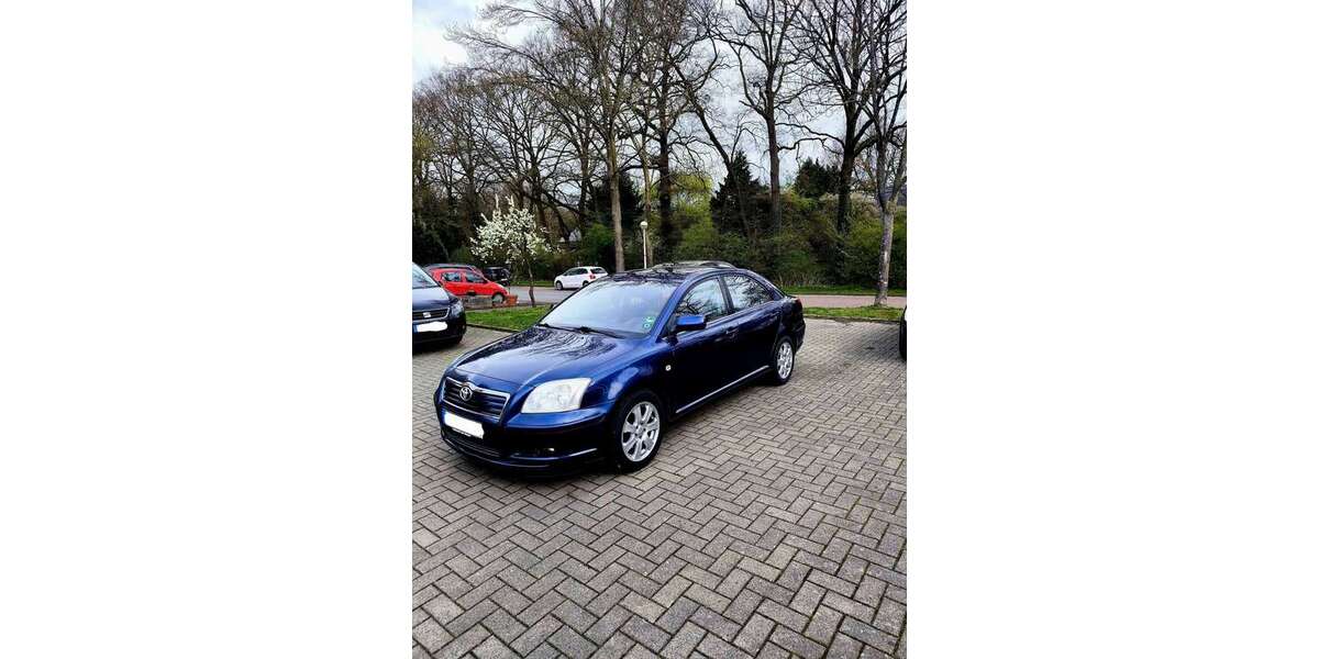 Toyota Avensis 132.000 km 4.200 &euro; Espelkamp 32339