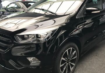 Ford Kuga 94.500 km 13.990 &euro; Minden 32425