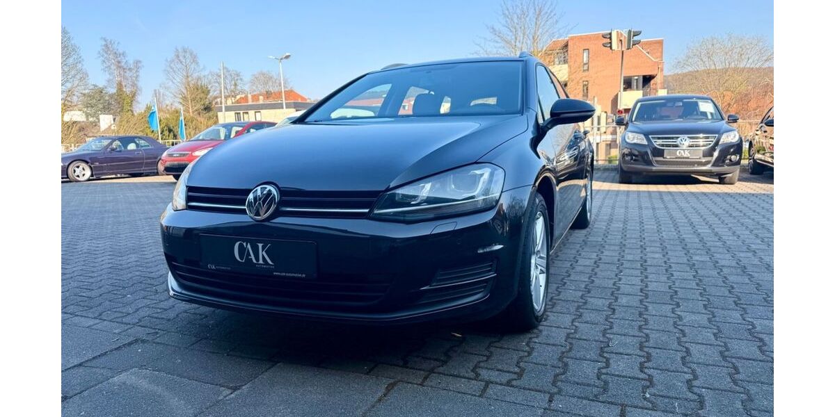 VW Golf 129.000 km 9.490 &euro; Bad Eilsen 31707