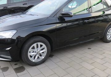 Skoda Fabia 120 km 18.970 &euro; Bünde 32257