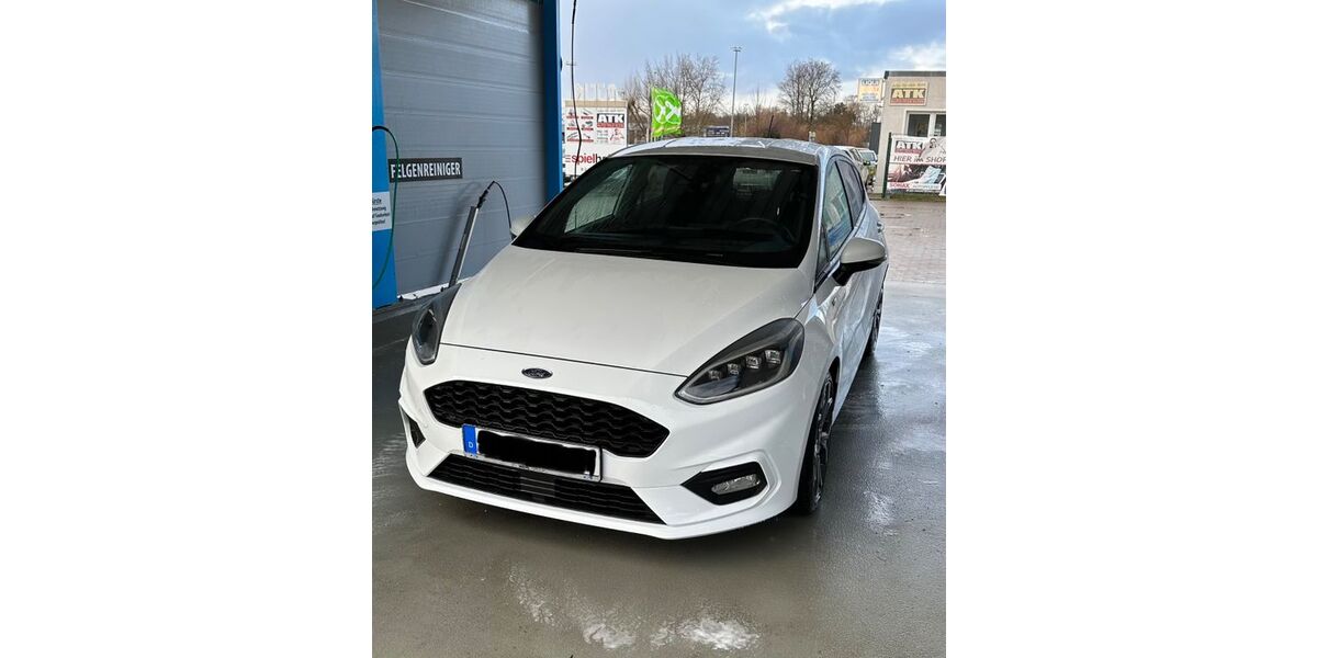 Ford Fiesta 65.000 km 12.599 &euro; Bückeburg 31675