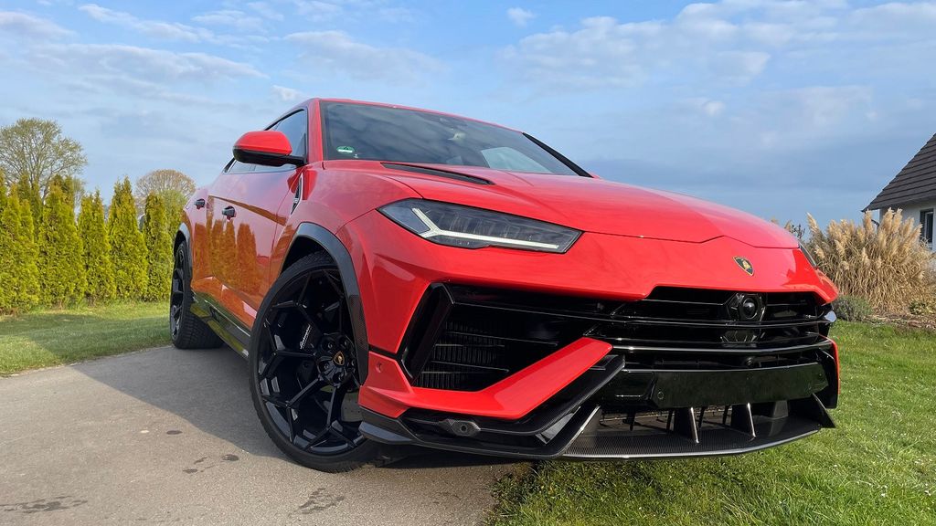 Lamborghini Urus 21.000 km 299.880 &euro; Hille 32479