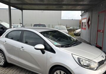 Kia Rio 149.210 km 5.790 &euro; Enger 32130