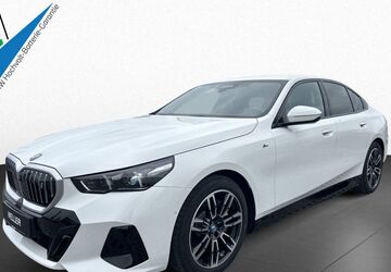 BMW i5 23.202 km 56.250 &euro; Bad Salzuflen 32108