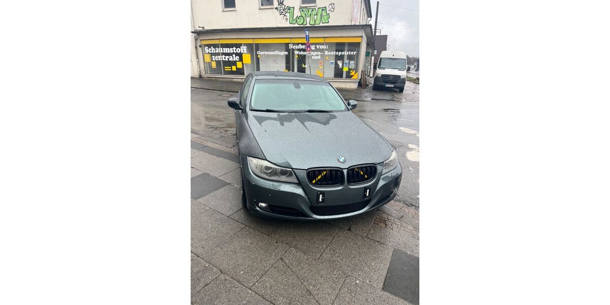 BMW 325 240.000 km 6.500 &euro; Bad Oeynhausen 32549