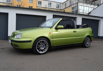 VW Golf 125.200 km 5.400 &euro; Bünde 32257