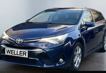 Toyota Avensis 125.700 km 13.849 &euro; Herford 32049