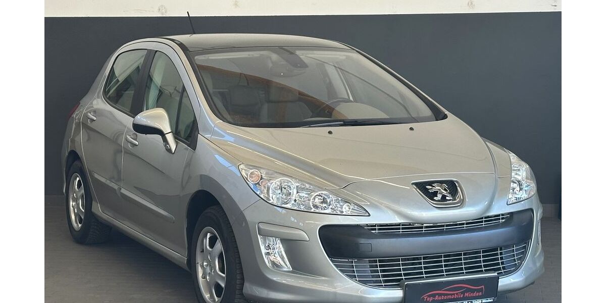Peugeot 308 115.000 km 6.499 &euro; Minden 32429