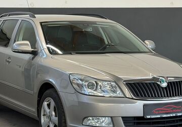 Skoda Octavia 142.000 km 6.999 &euro; Minden 32429