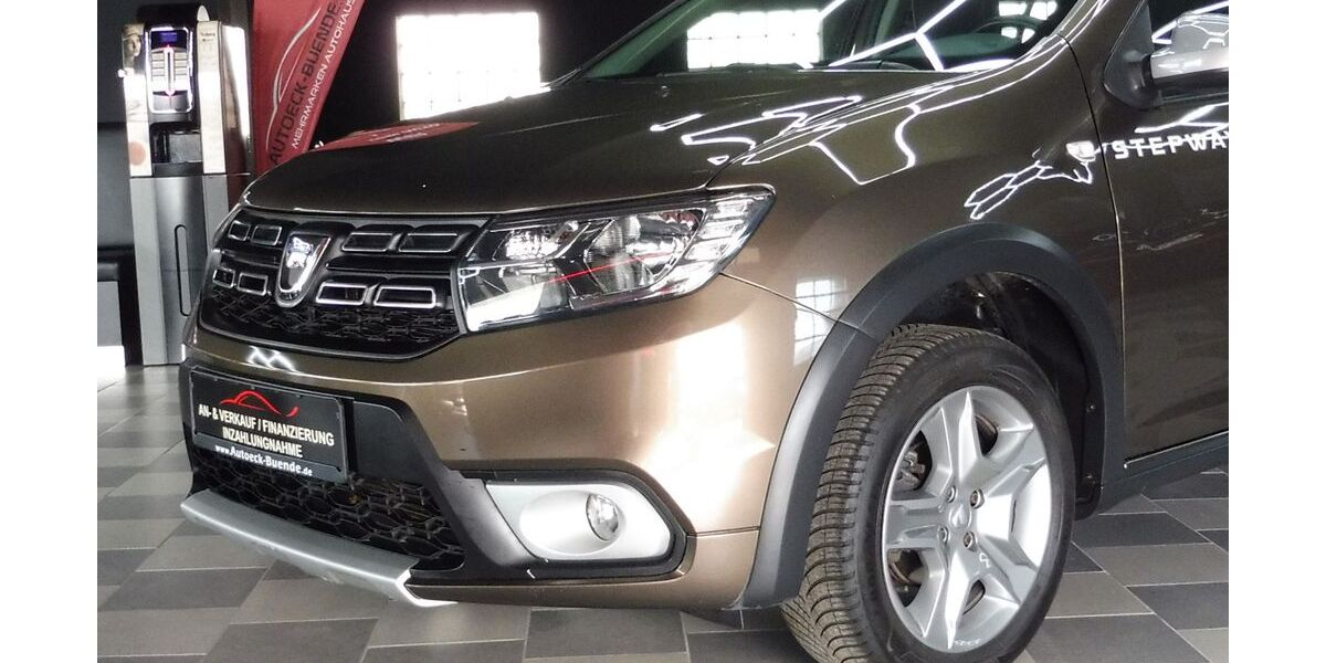 Dacia Logan 72.114 km 9.999 &euro; Bünde 32257