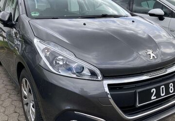 Peugeot 208 55.000 km 9.800 &euro; Lemgo 32657