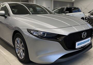 Mazda 3 64.200 km 16.500 &euro; Rinteln 31737