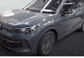 VW Tiguan 25.317 km 32.390 &euro; Lemgo 32657