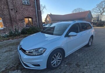 VW Golf 131.000 km 13.499 &euro; Lemgo 32657