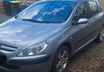 Peugeot 307 183.000 km 1.450 &euro; Extertal 32699