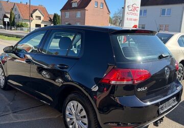 VW Golf 74.000 km 9.990 &euro; Stadthagen 31655