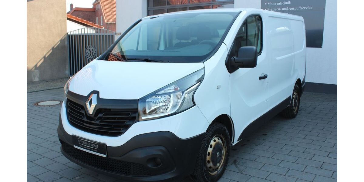 Renault Trafic 118.000 km 11.990 &euro; Obernkirchen/Vehlen (B65) 31683