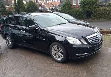 Mercedes-Benz E 220 260.000 km 5.900 &euro; Rinteln 31737