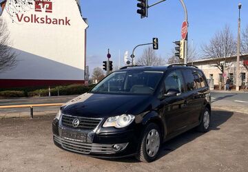 VW Touran 190.600 km 5.290 &euro; Herford 32049