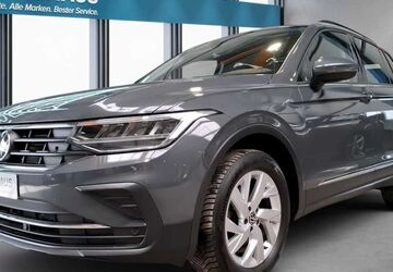 VW Tiguan 96.684 km 25.970 &euro; Bad Salzuflen 32105