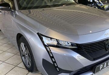 Peugeot 308 32.000 km 22.900 &euro; Lemgo 32657